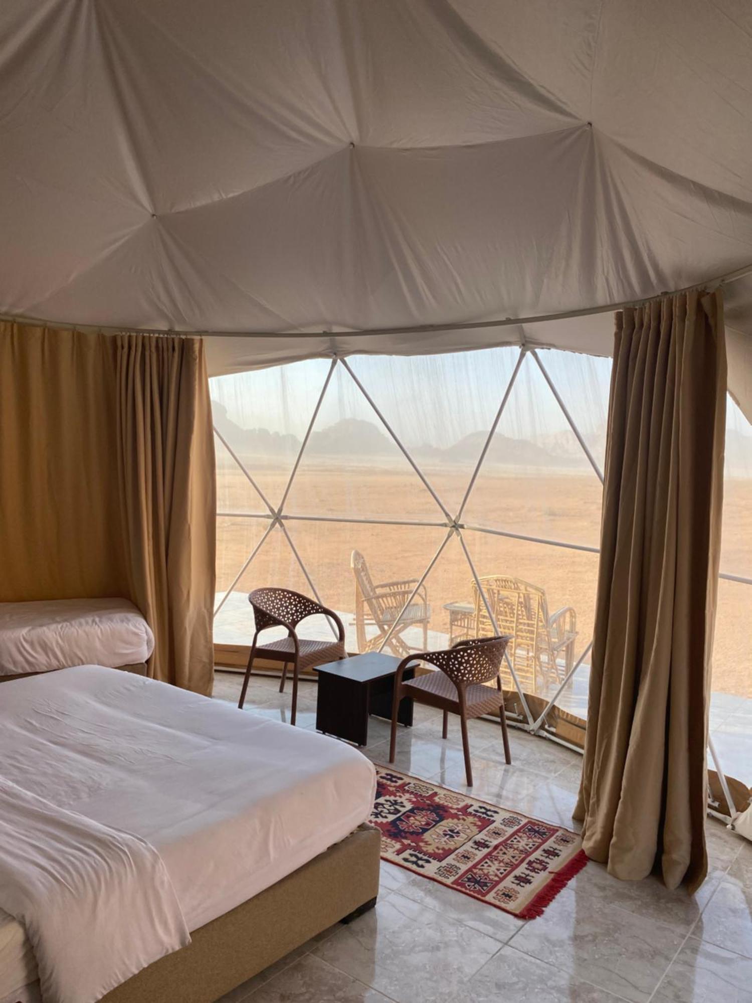 Waseem Luxury Camp Вади Рум Екстериор снимка